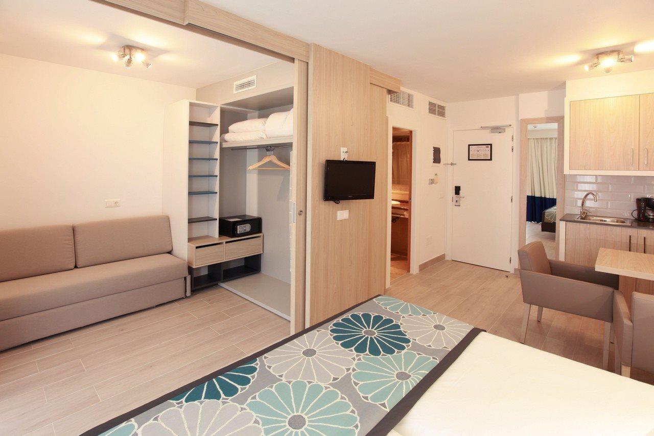 Grupotel Alcudia Pins Hotel 3*