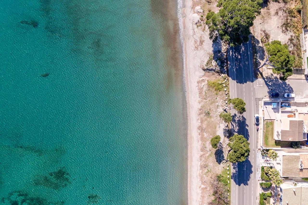 Villa Seafront Mar I Pins By Sealand