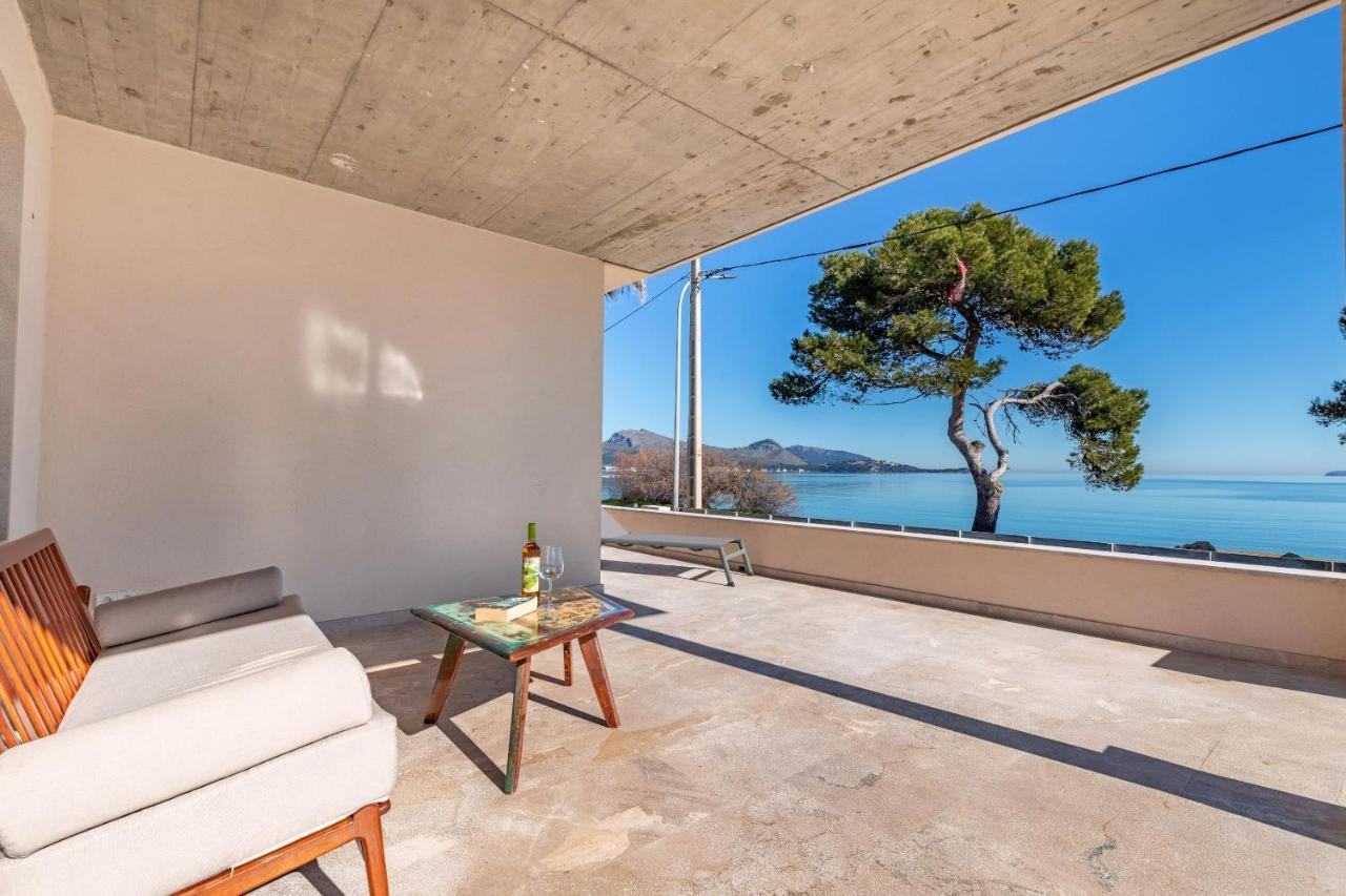 Villa Seafront Mar I Pins By Sealand