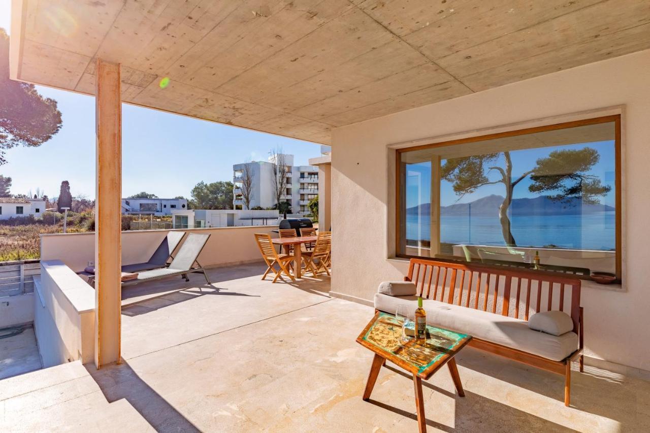 Villa Seafront Mar I Pins By Sealand *