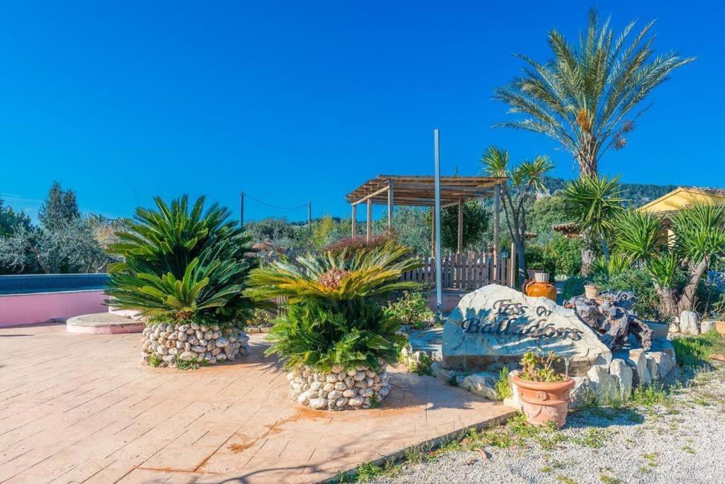 Es Balladors Villa *