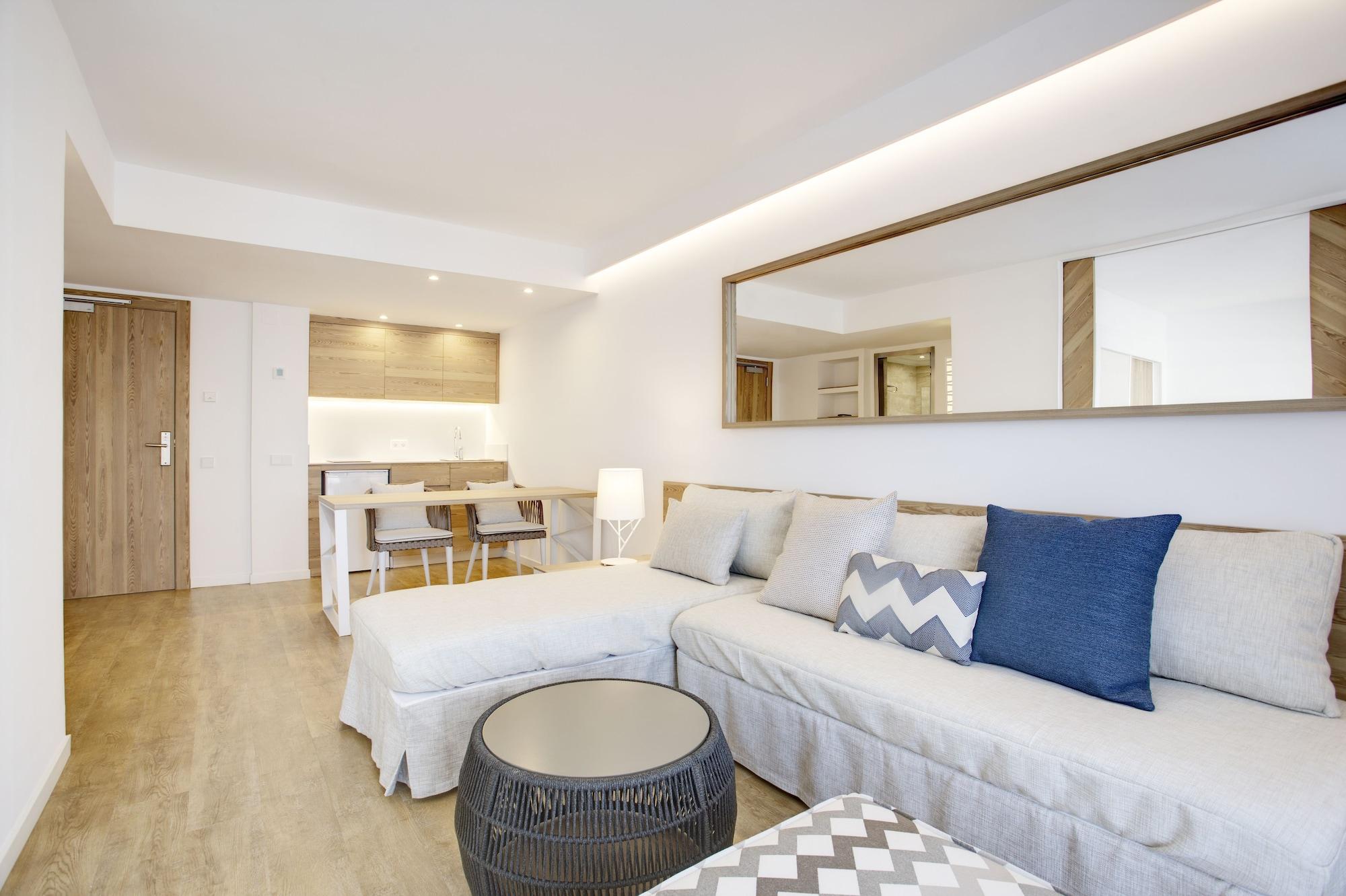 Aparthotel Grupotel Picafort 4*