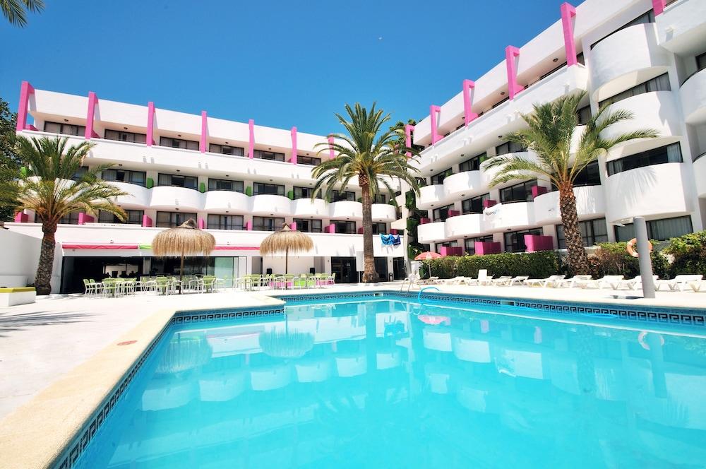 By Trh (adults Only) Apartment
