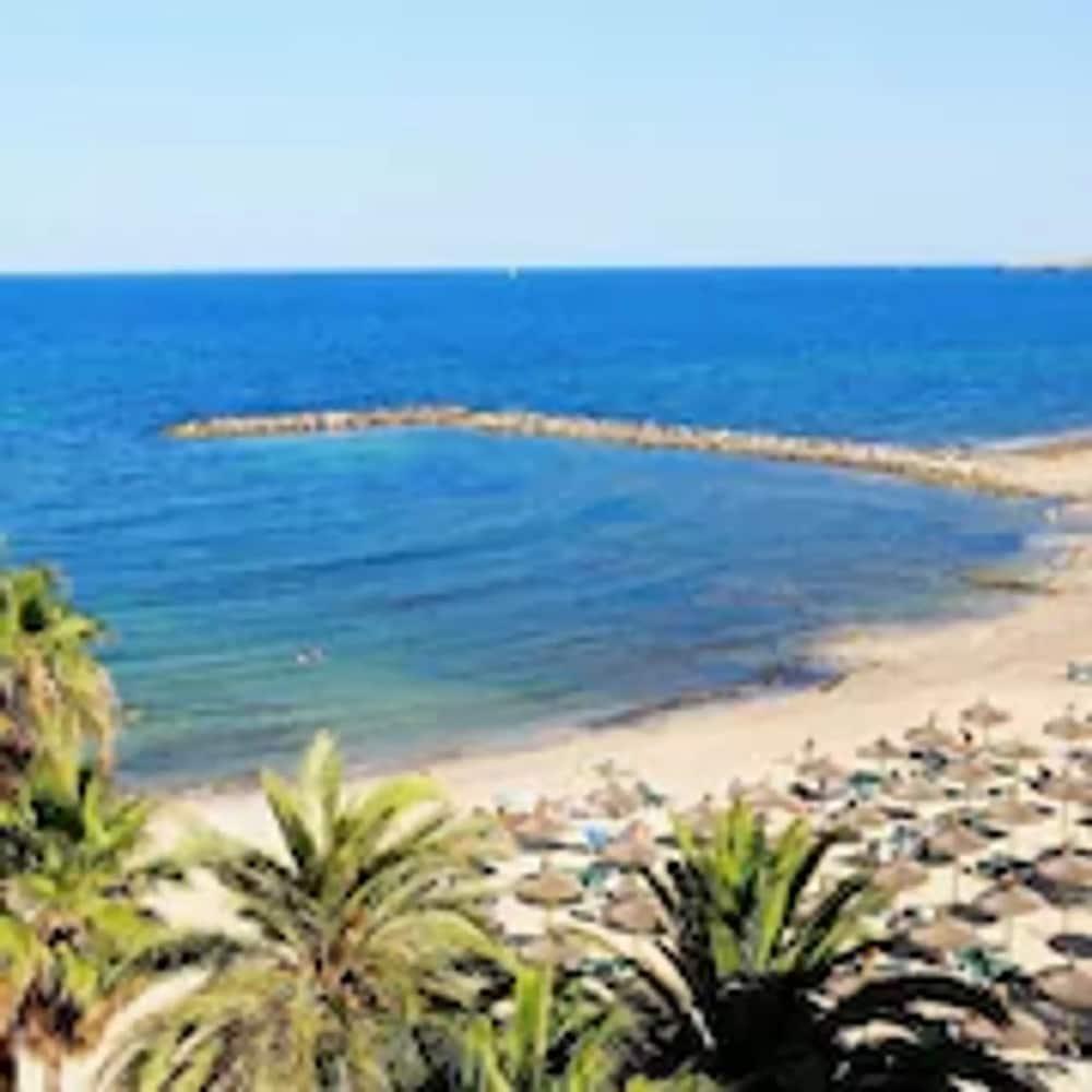 Cabot Cap De Mar Hotel Cala Bona (Mallorca)
