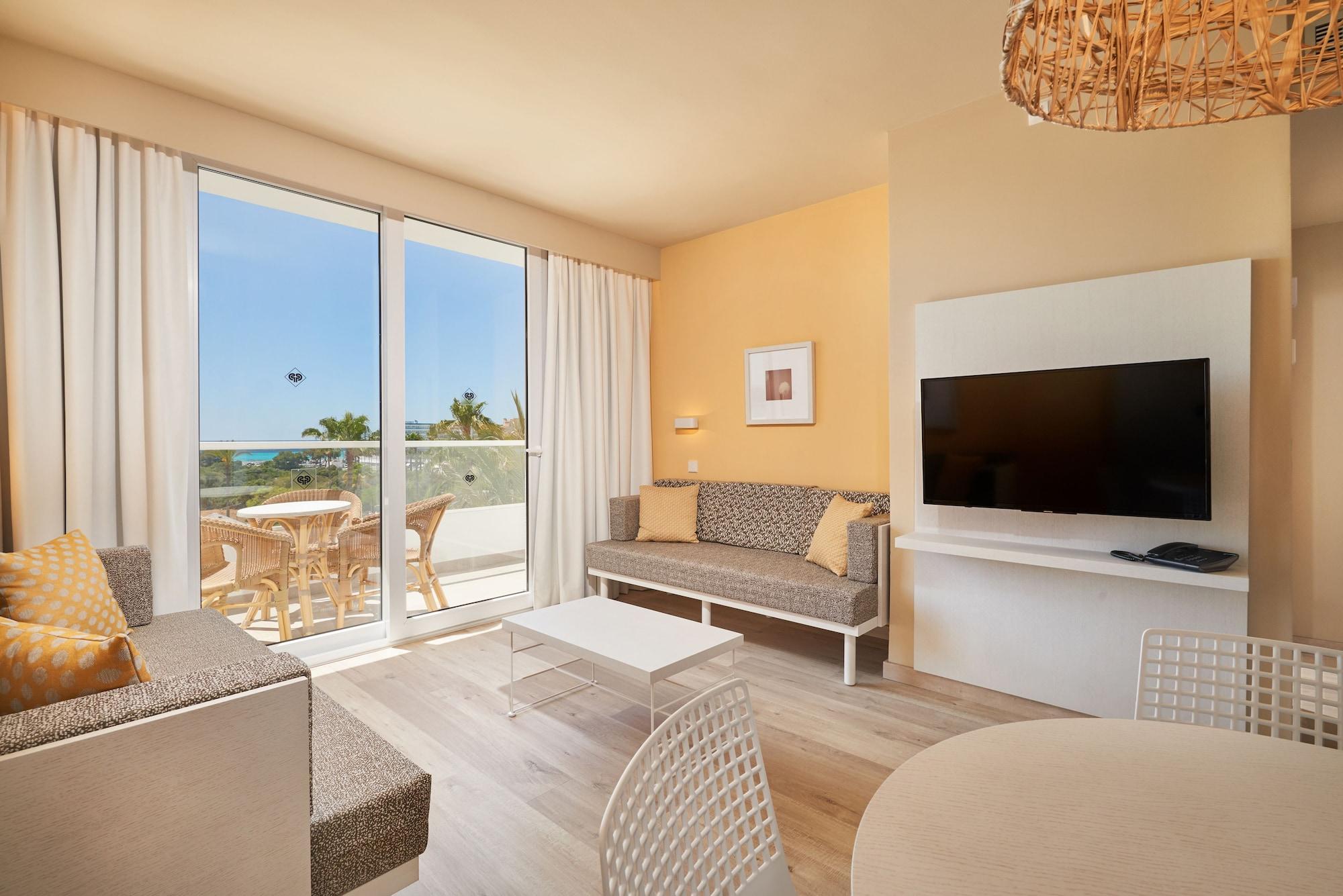 Hotel Protur Vista Badia 4*