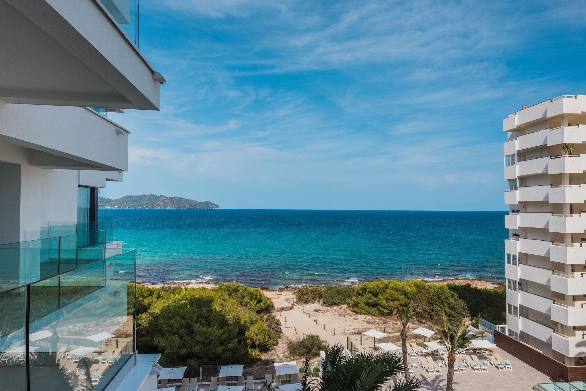 Iberostar Waves Cala Millor - Adults Only Hotel