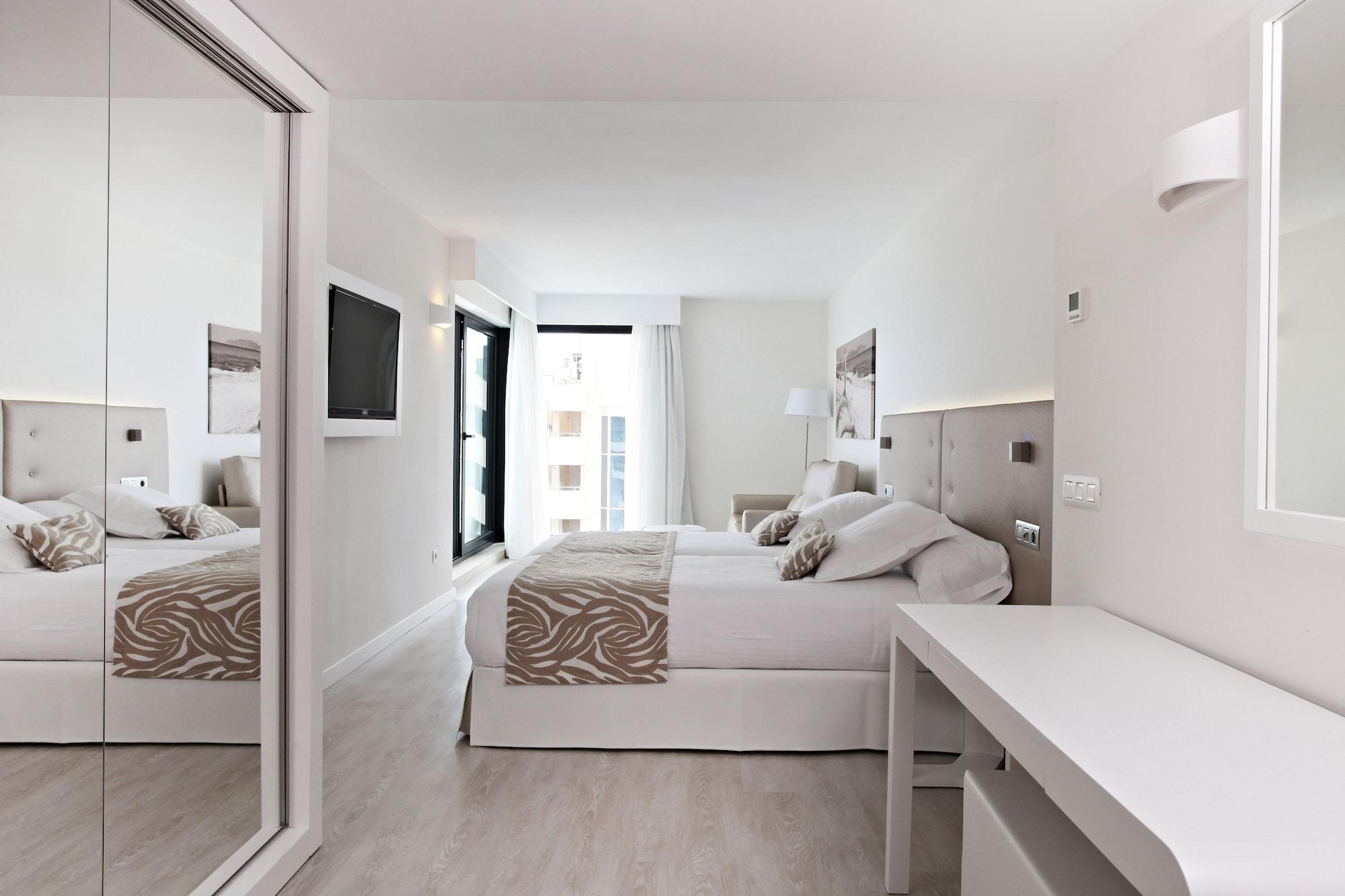 Hotel Iberostar Waves Cala Millor - Adults Only Cala Millor (Mallorca)