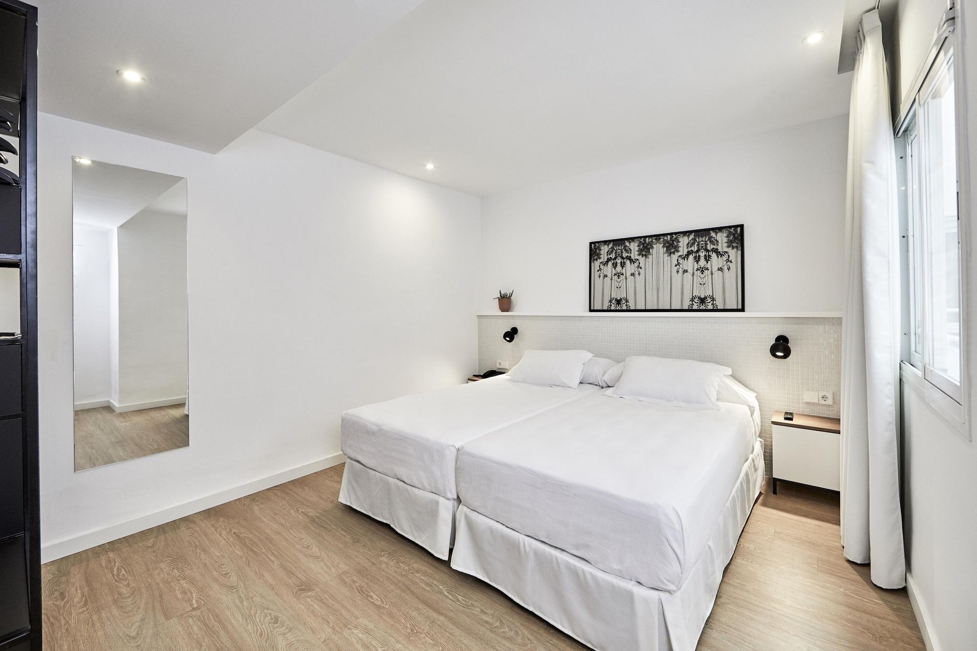Hotel Hm Dunas Blancas 4*
