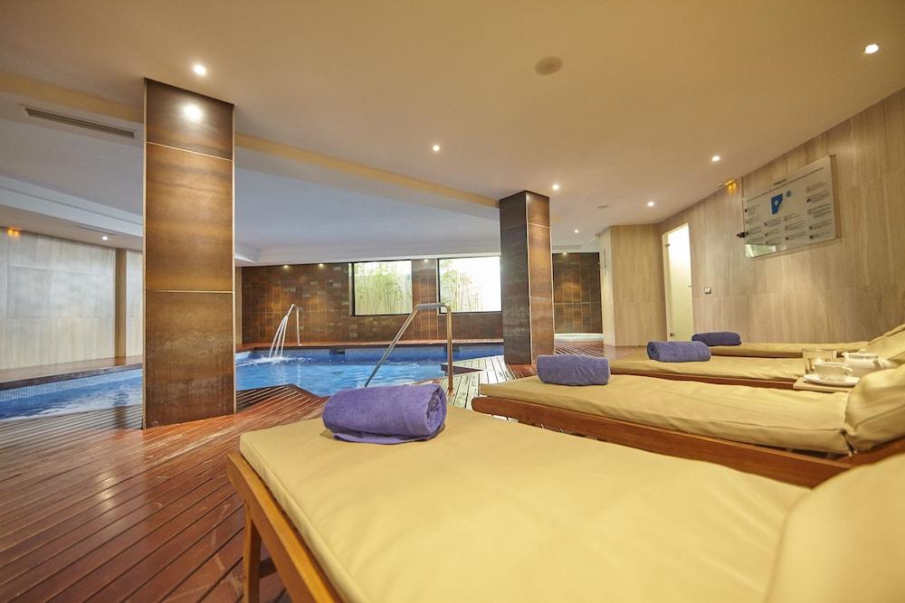 Aparthotel Prinsotel La Pineda 4*