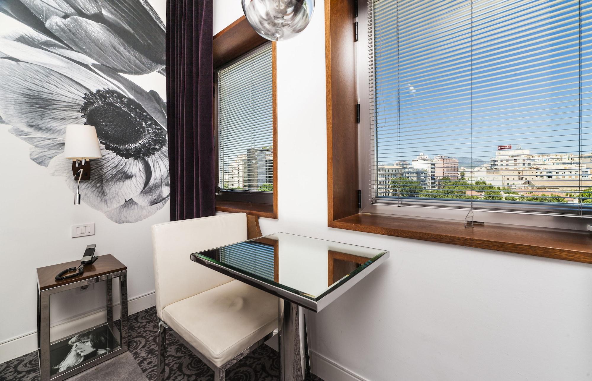 Ur Palacio Avenida Hotel 4*
