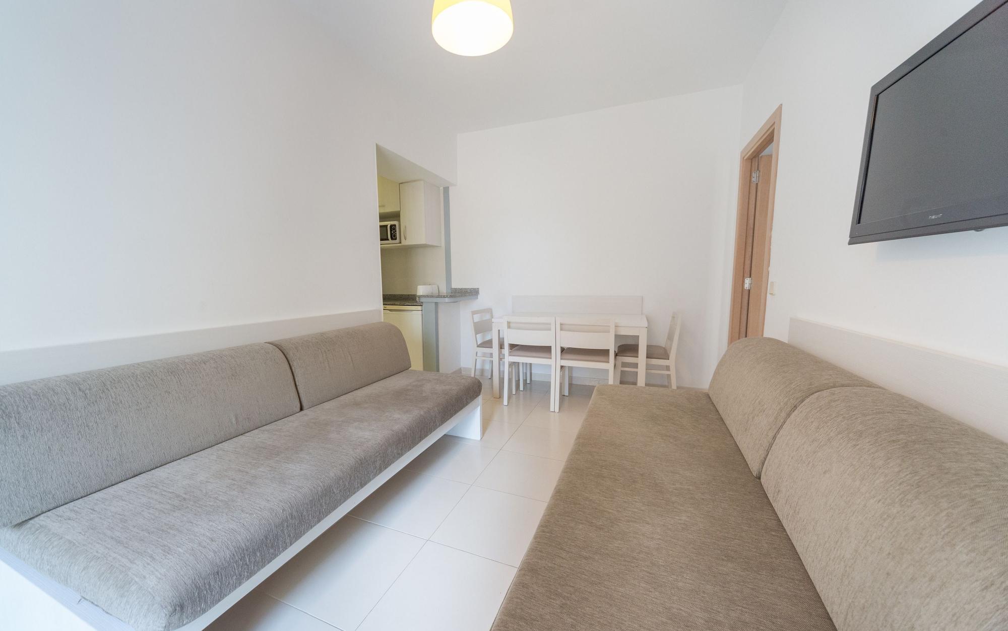 Embat Apartment *