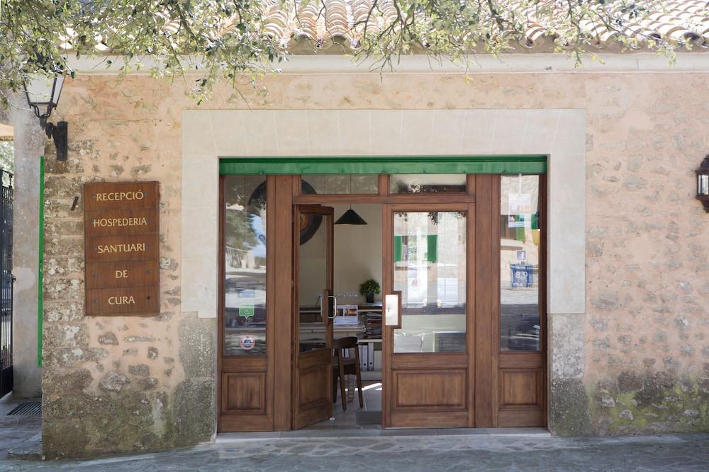 Santuari De Cura Hotel Randa