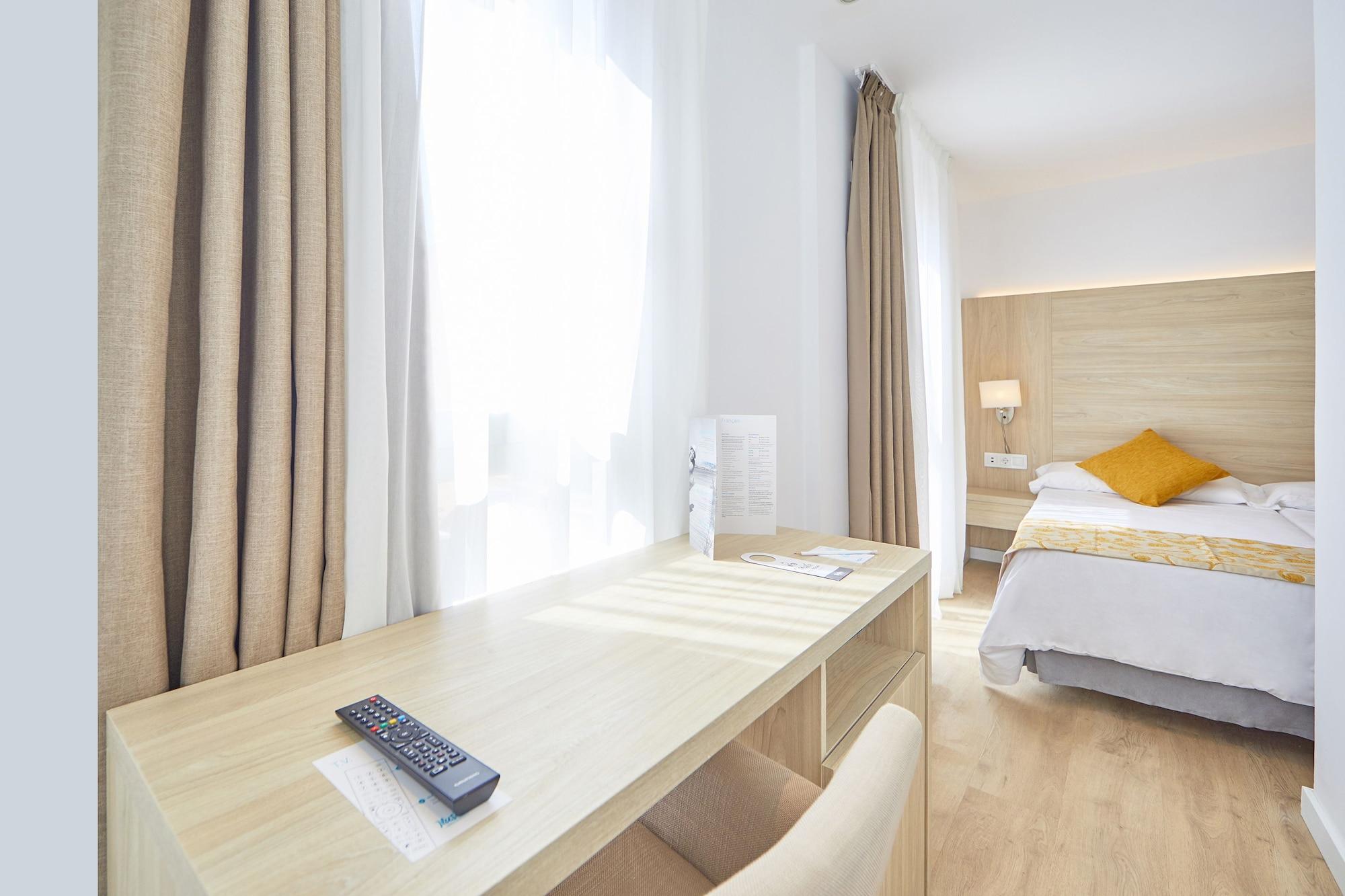 Ilusion Moreyo - Adults Only 4* Cala Bona (Mallorca)
