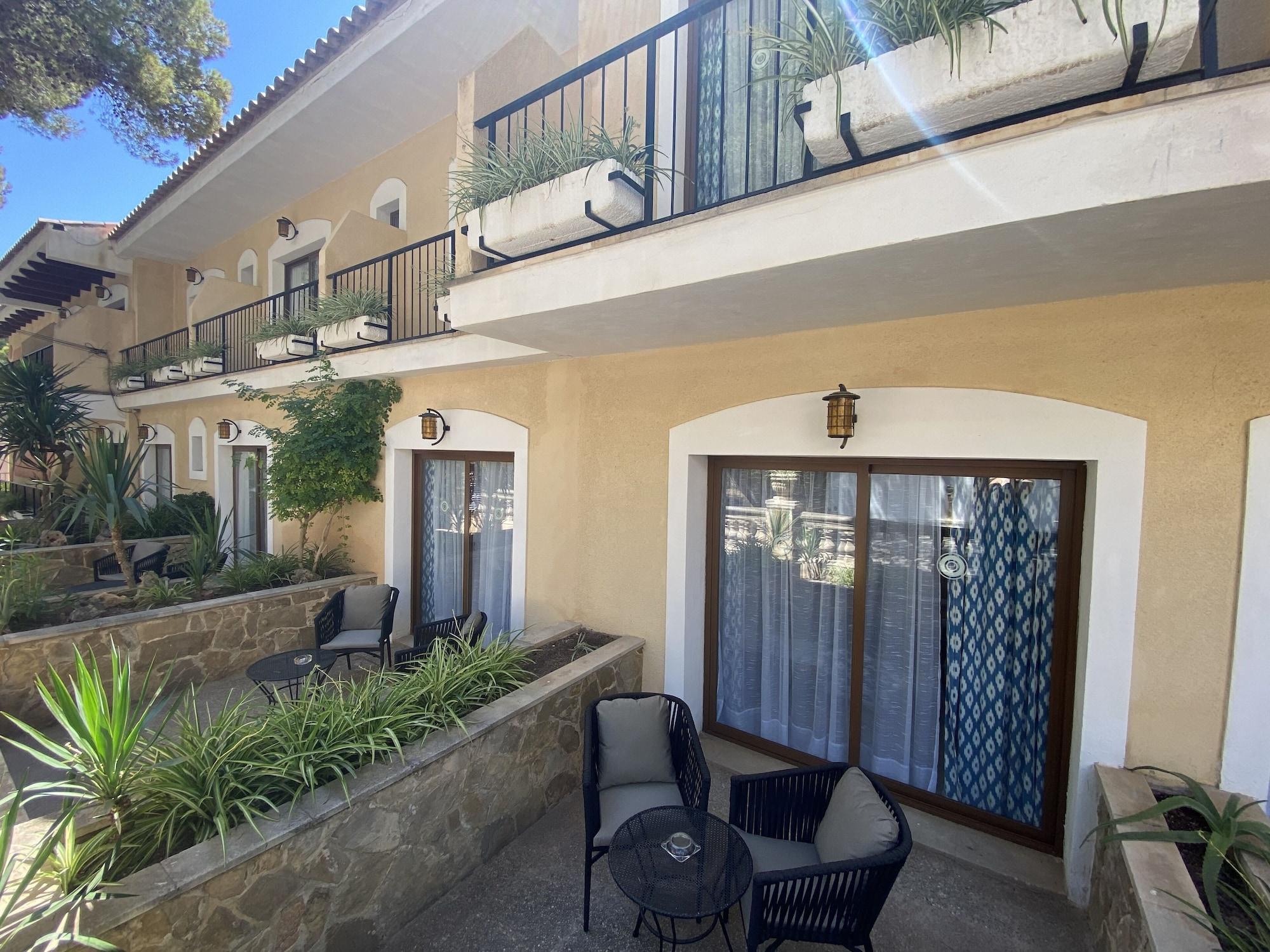 Hs Rosa Paguera Hotel 3*