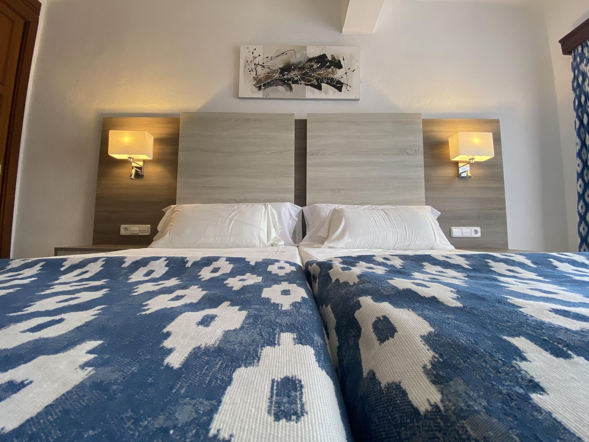 Hotel Hs Rosa Paguera 3*