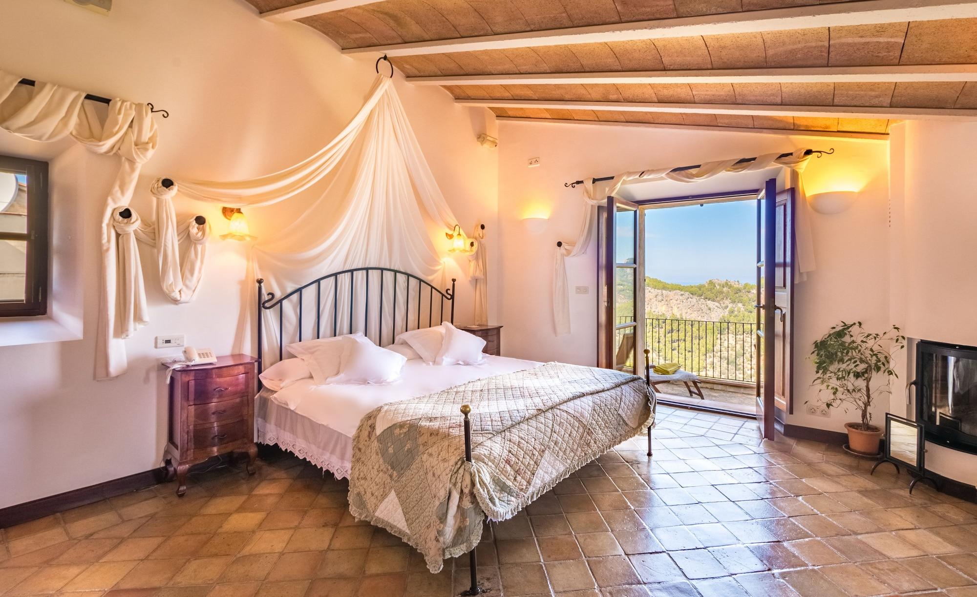 Hotel Cas Xorc Boutique And Restaurant 4*