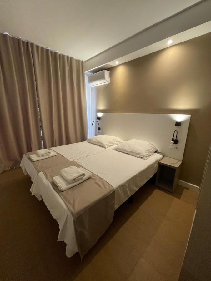 Planet Blue Hotel