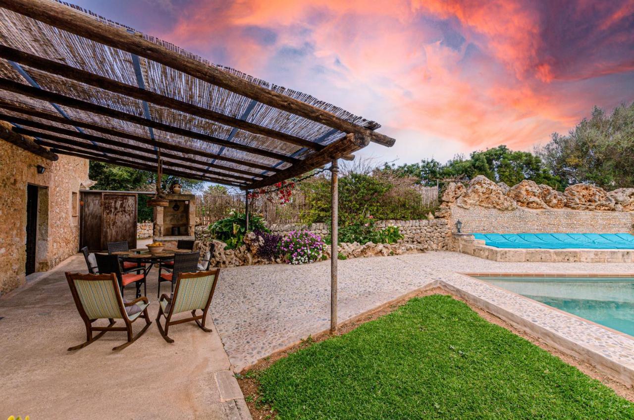 Yourhouse Son Costa *