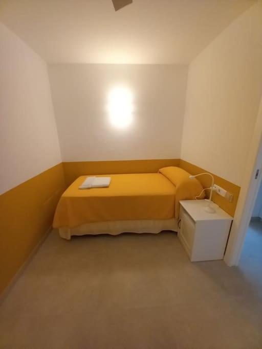 Waterfront 'maria'. Pool. Wifi Apartamento