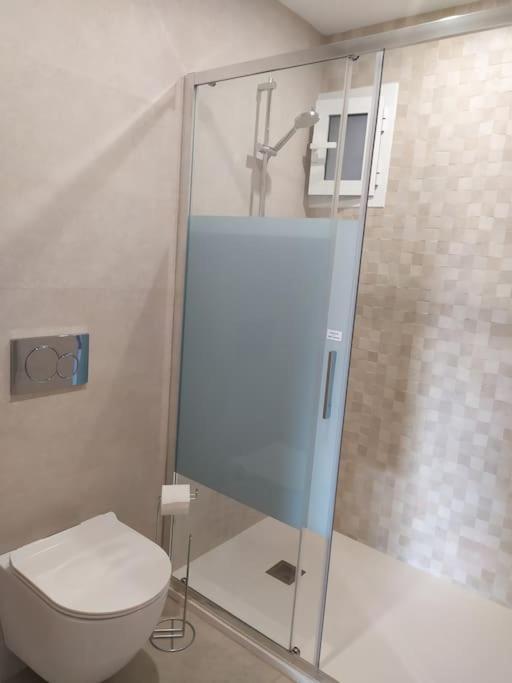 Waterfront 'maria'. Pool. Wifi Apartamento *