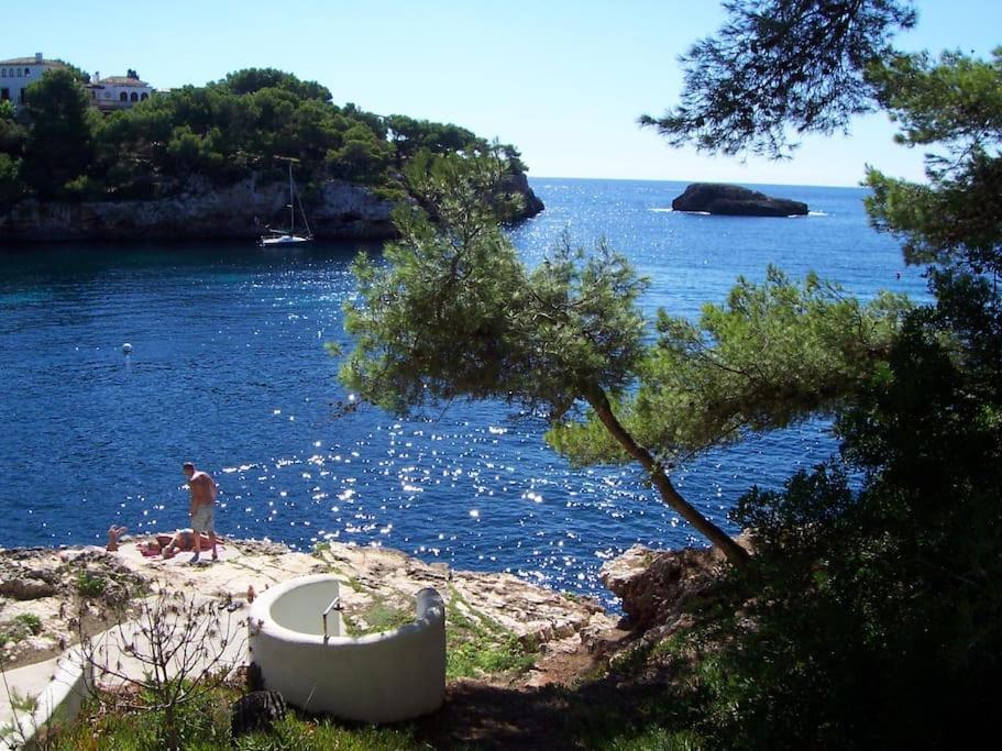 Waterfront 'maria'. Pool. Wifi Apartamento Santanyí