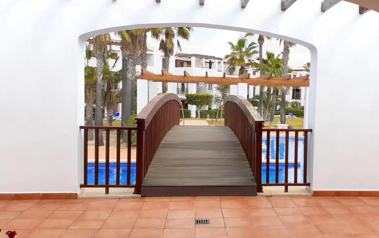 Apartamento En Complejo Con Piscina *
