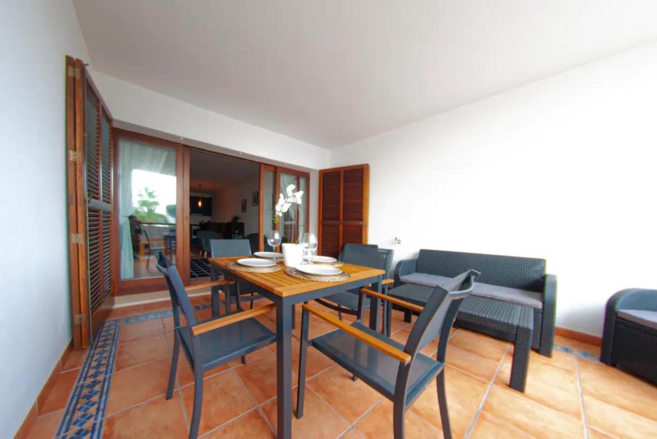 Apartamento En Complejo Con Piscina Portopetro