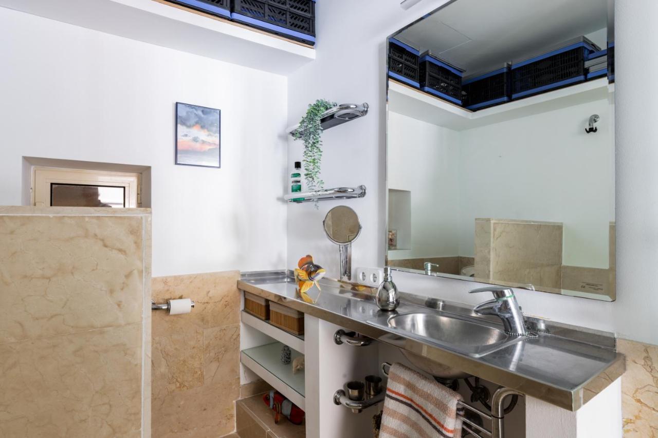 Exclusive Seafront Villa,Private Pool,Gym,Bbq Villa *
