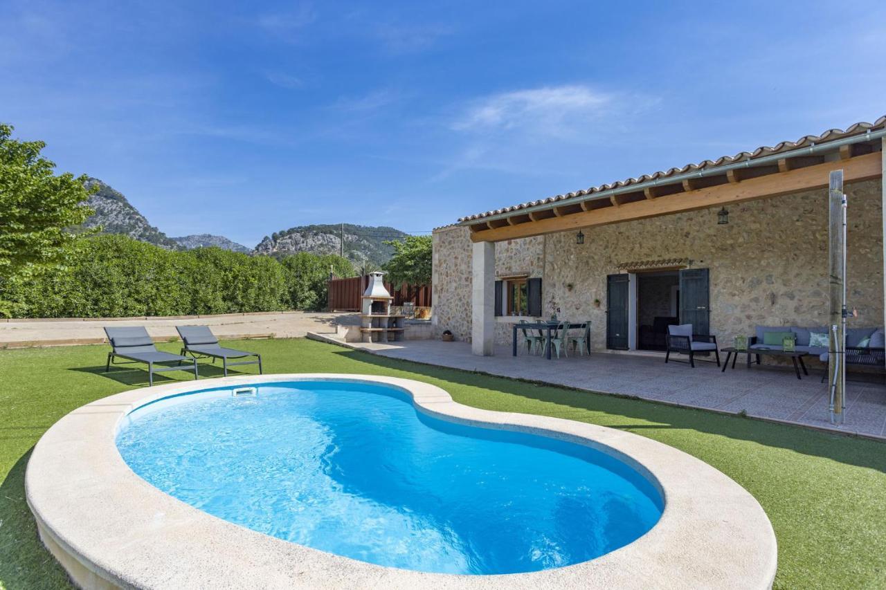 Pou Monjo Country house