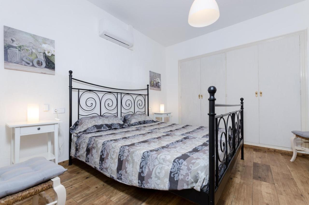 Yourhouse Es Comellar * Lloret de Vistalegre