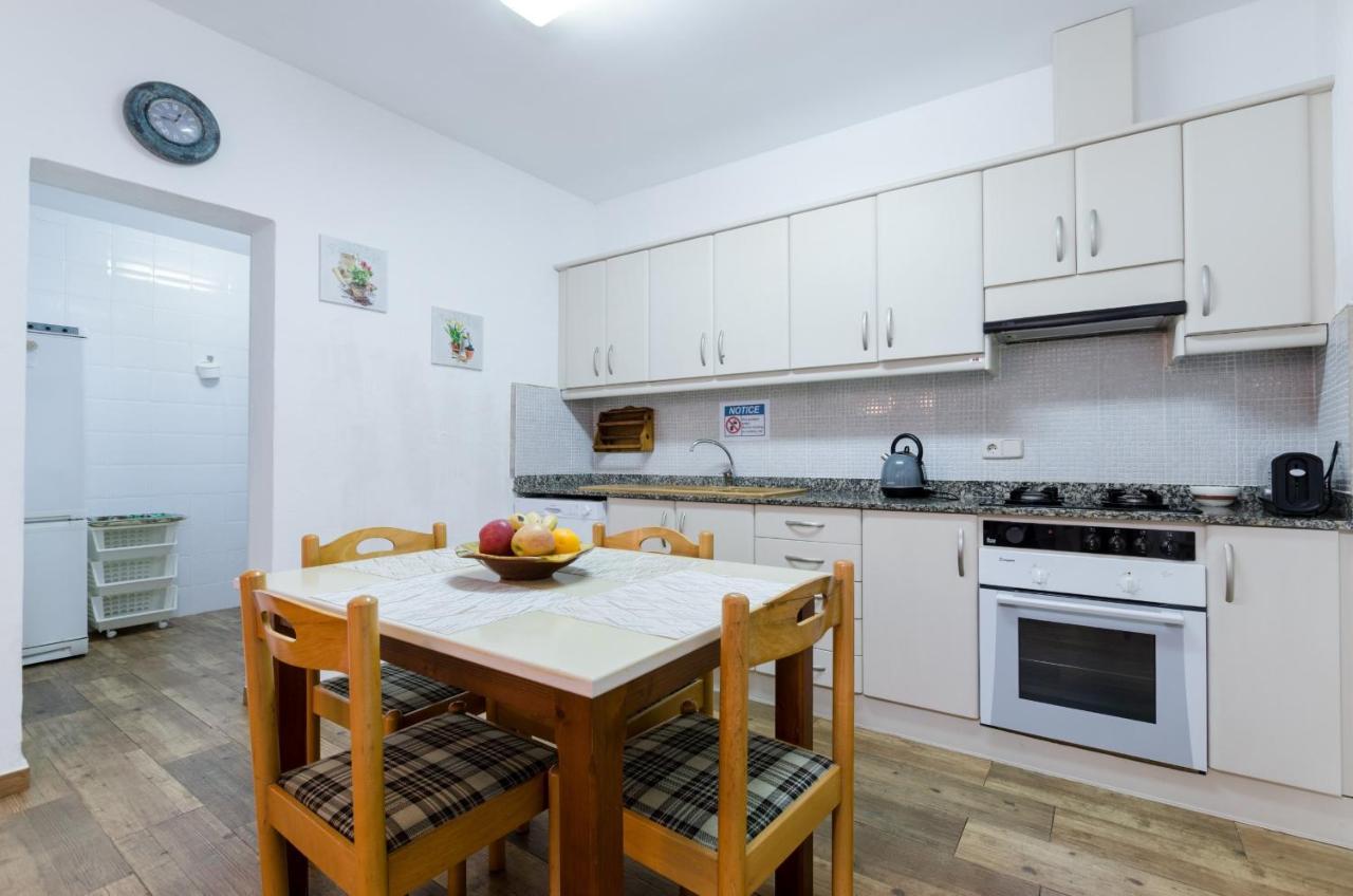Yourhouse Es Comellar Lloret de Vistalegre