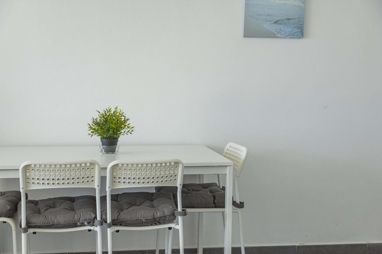 Beachfront Sonrisas Apartamento