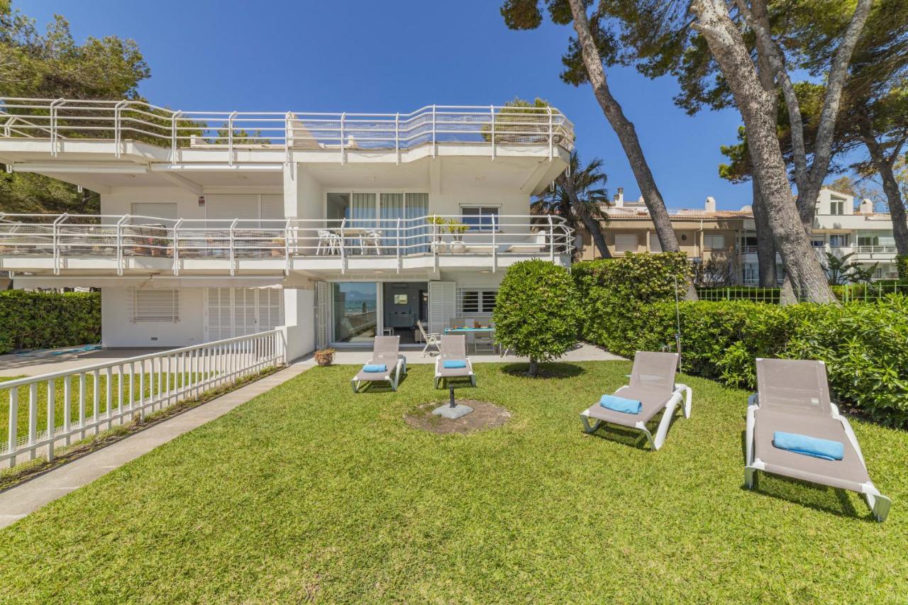Beachfront Sonrisas Apartamento