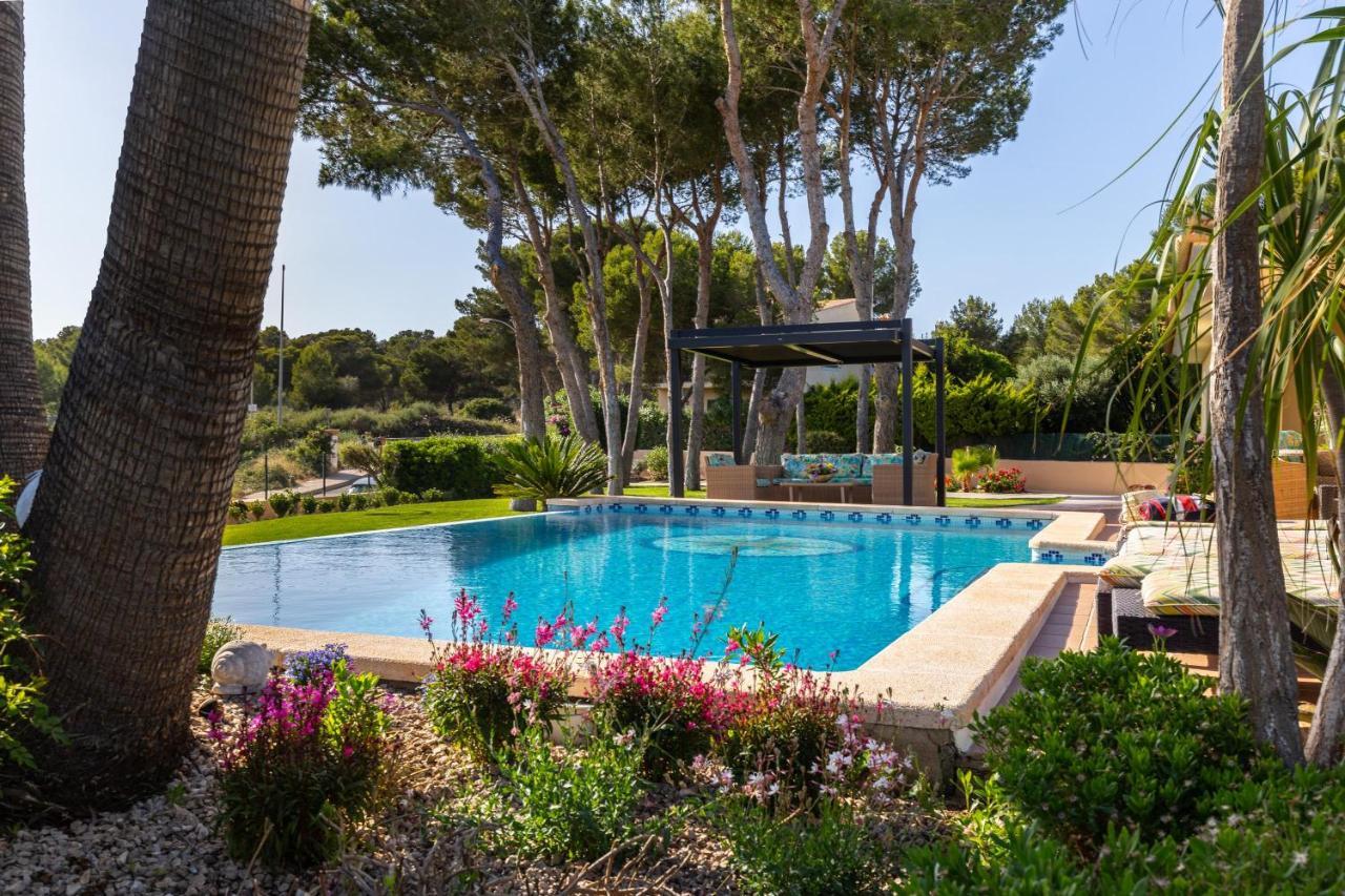Villa Luxurious