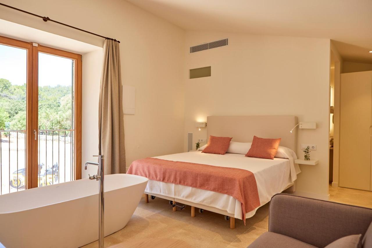 Son Cladera Farm stay