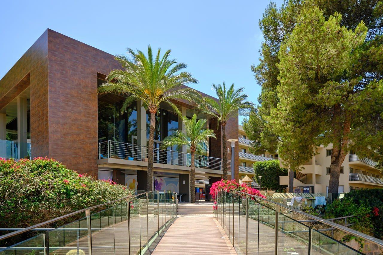 Occidental Cala Viñas Hotel