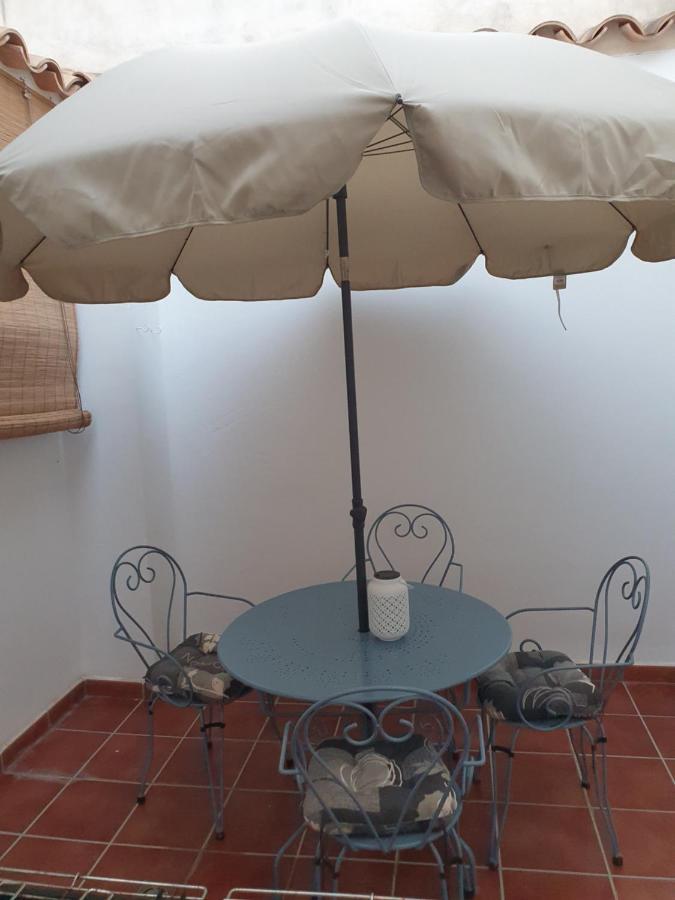 Edificio Duplex Roses Moscari
