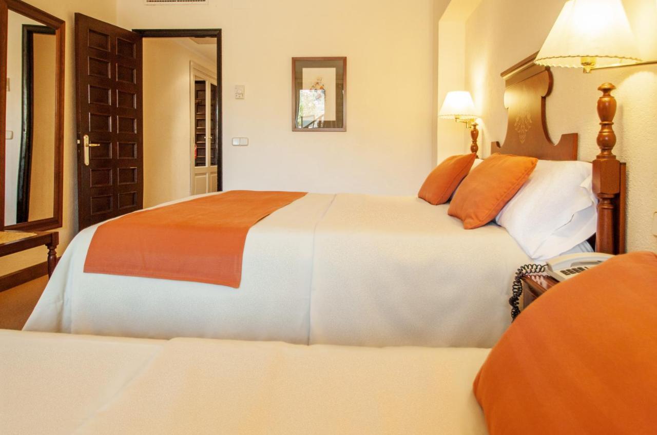 Es Moli Hotel