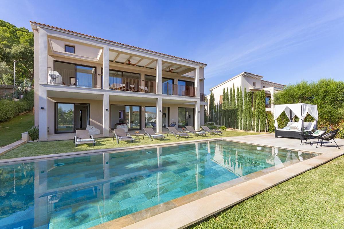 Luga Villa