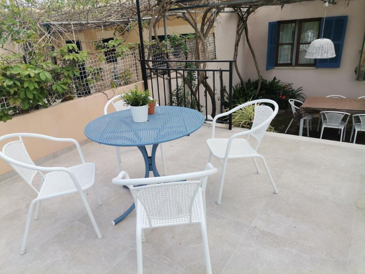 Sa Caseta Des Port Holiday home *