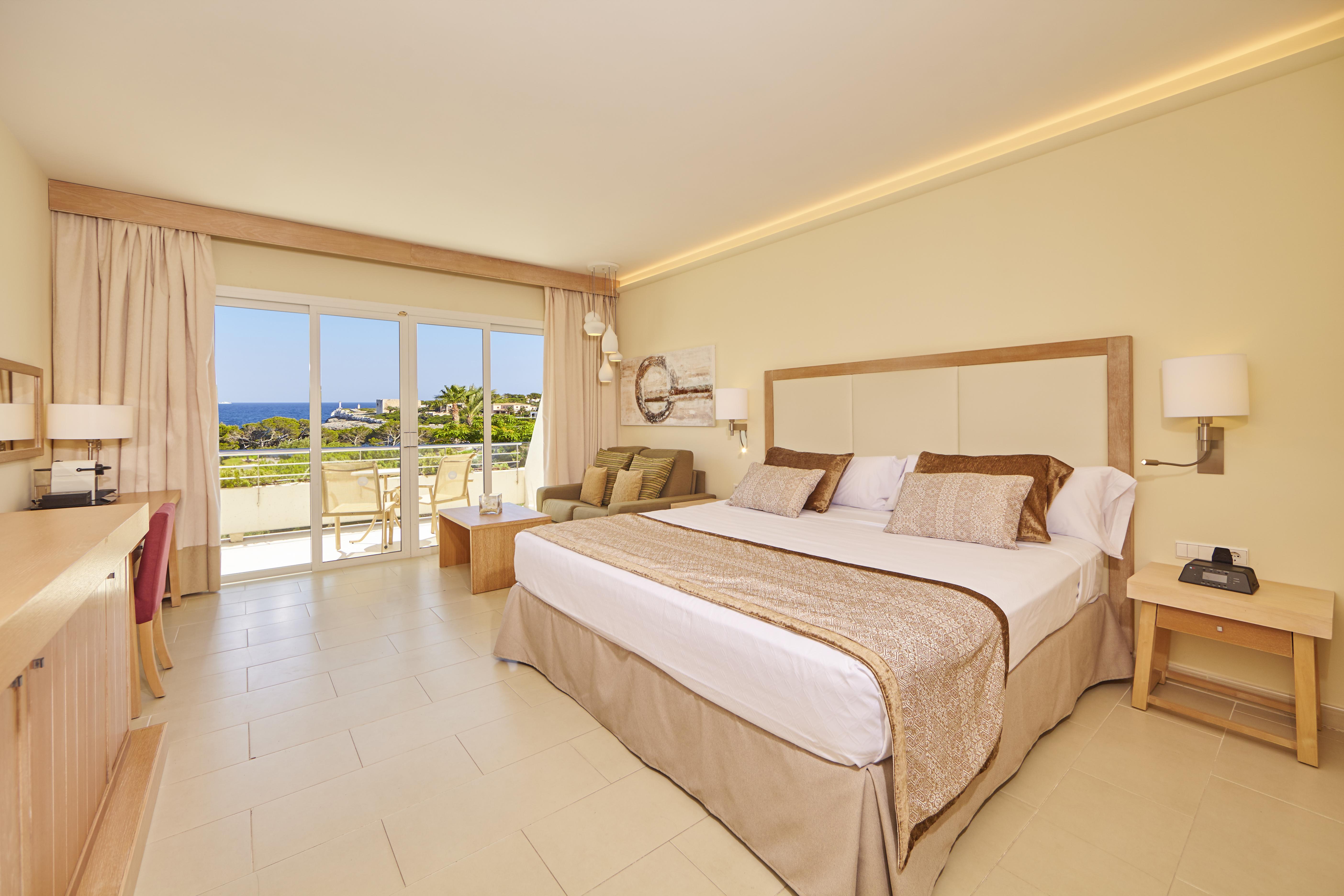 Ikos Porto Petro Resort