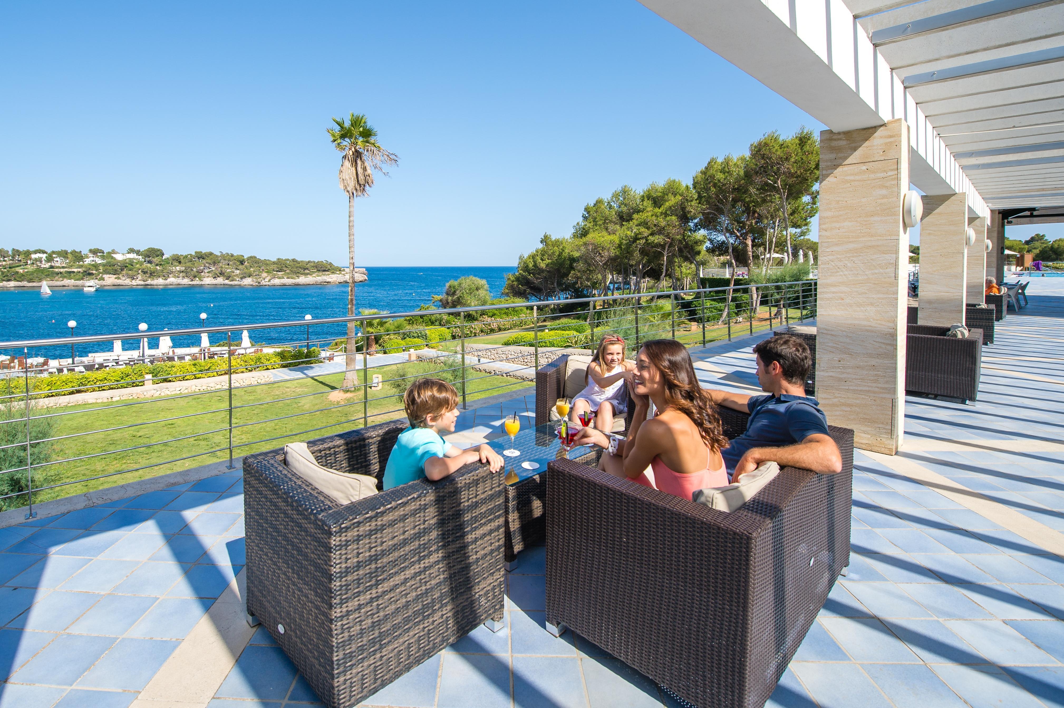 Resort Ikos Porto Petro 5*