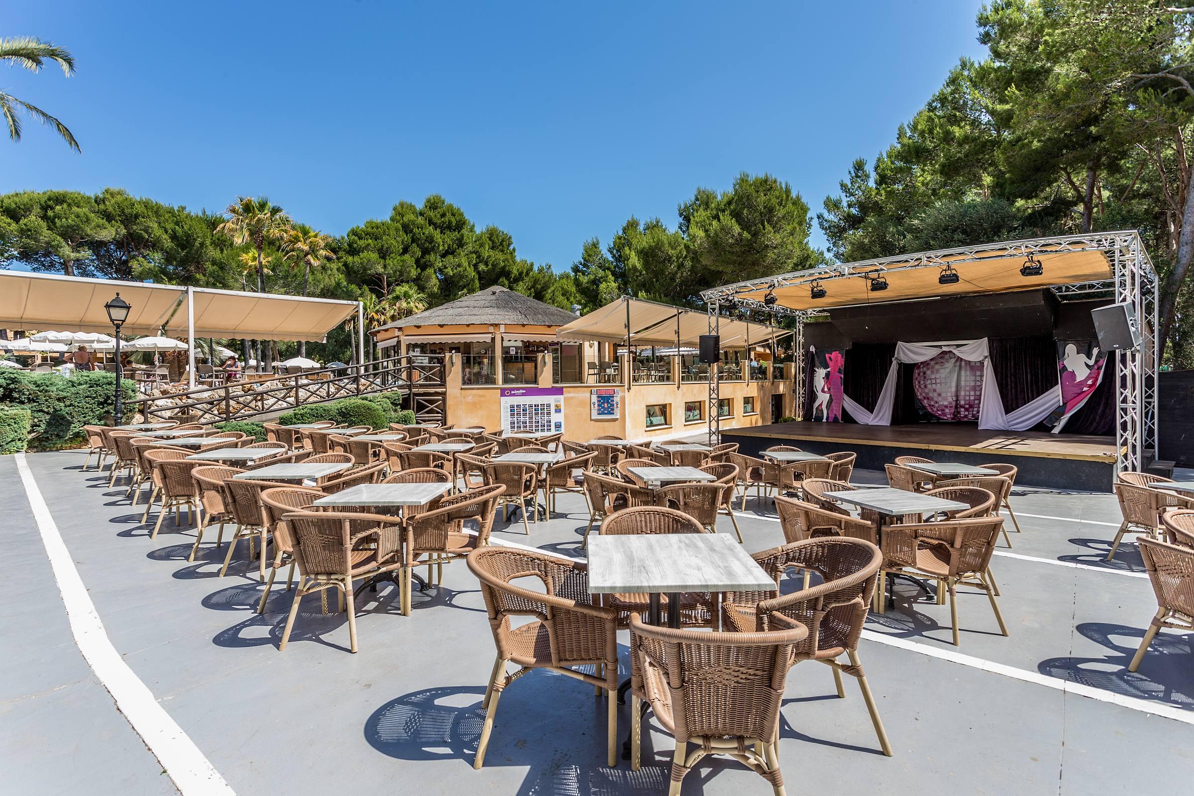 Apartahotel Vell Mari & 4*