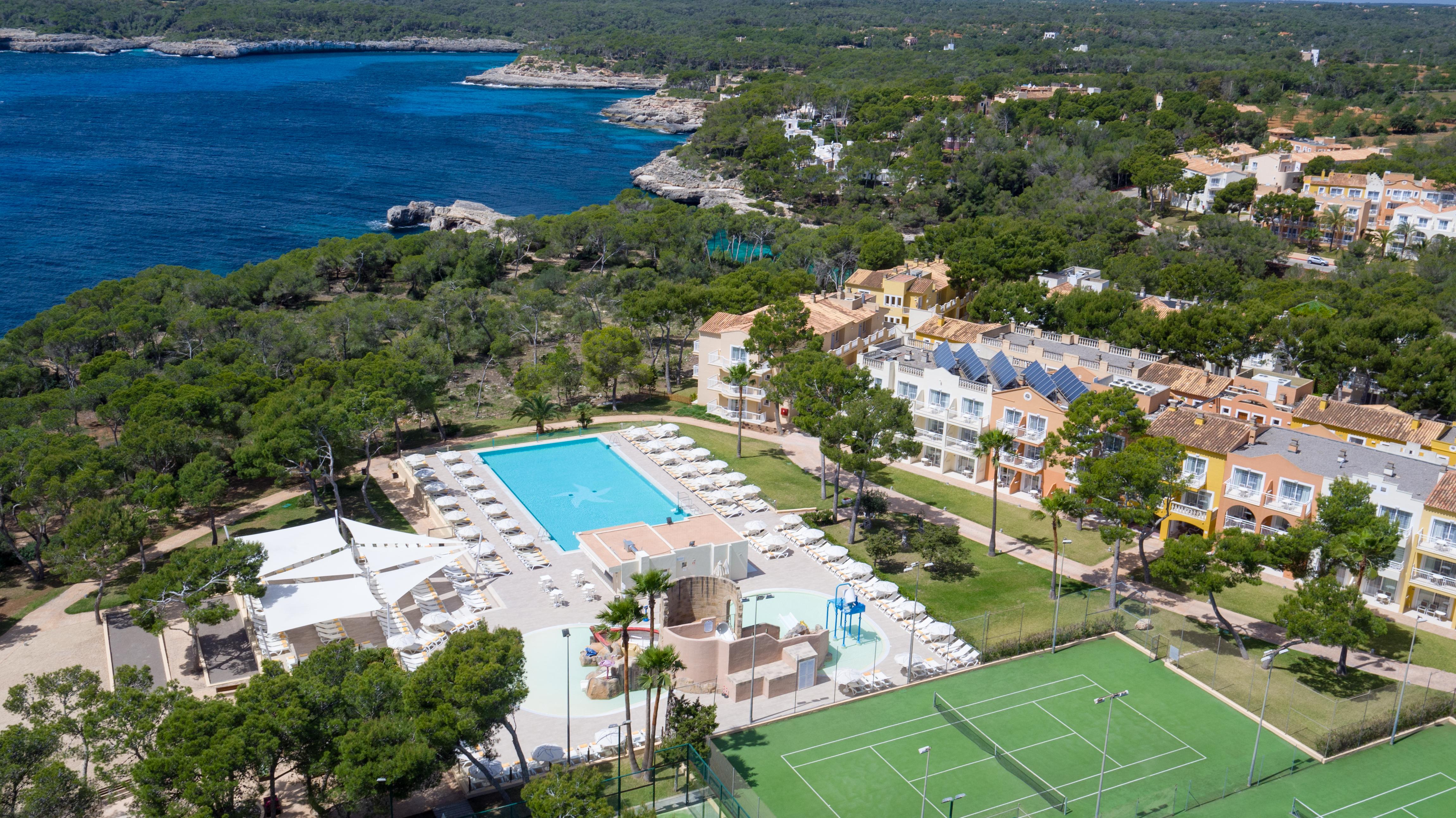 Iberostar Club Cala Barca - Hotel Portopetro