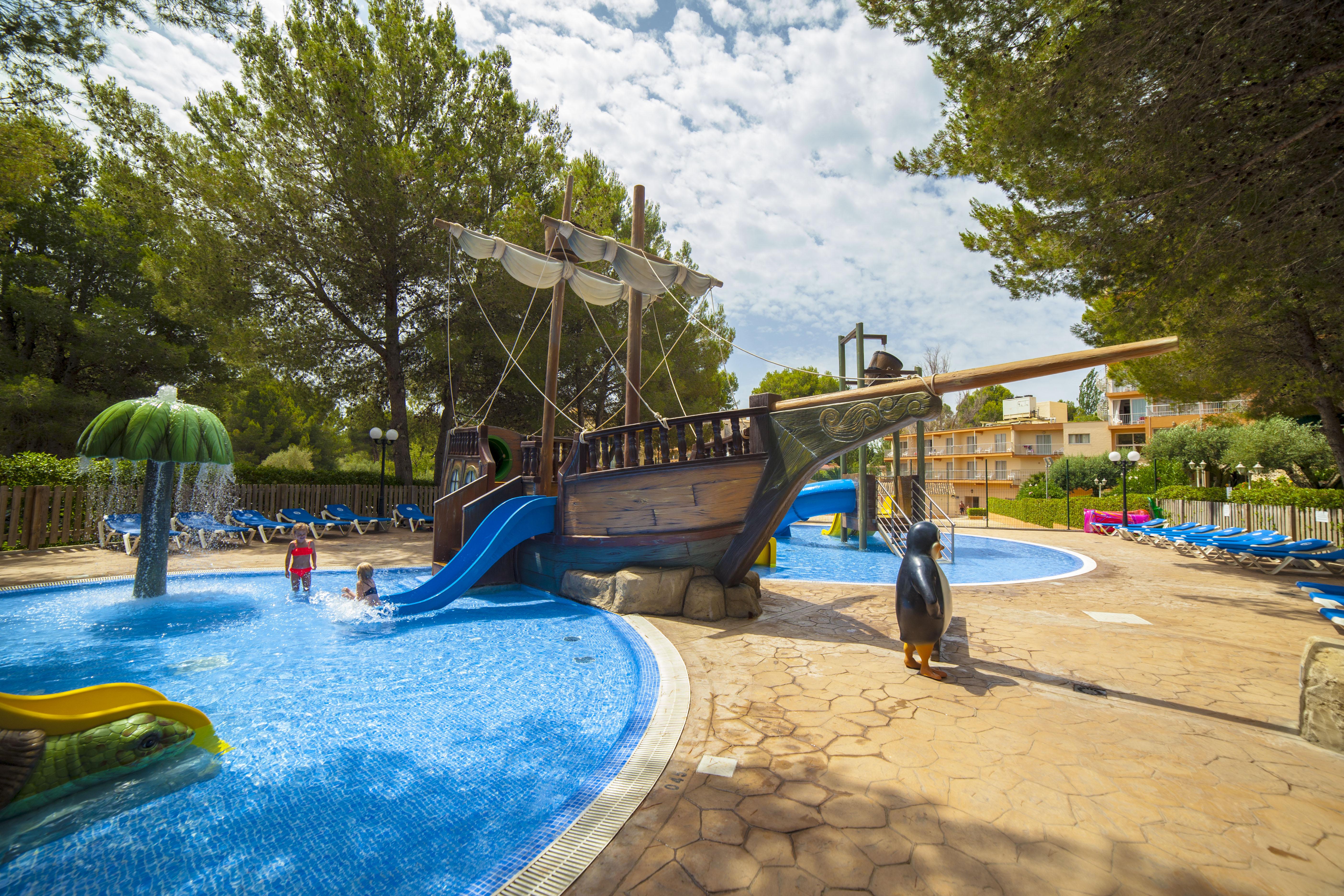 Valentin Grand Park 4*