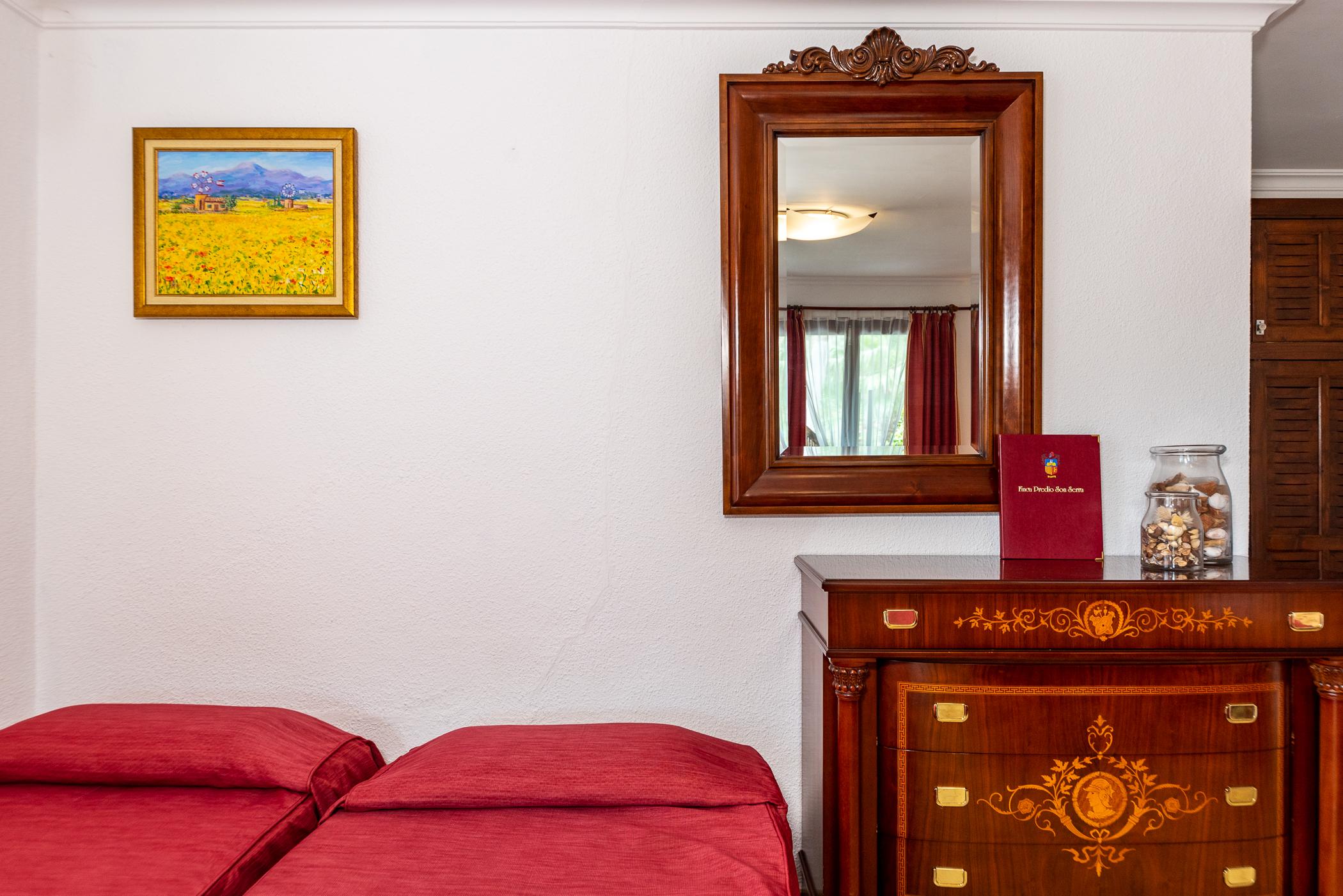 Hotel Rural Predio Son Serra Muro