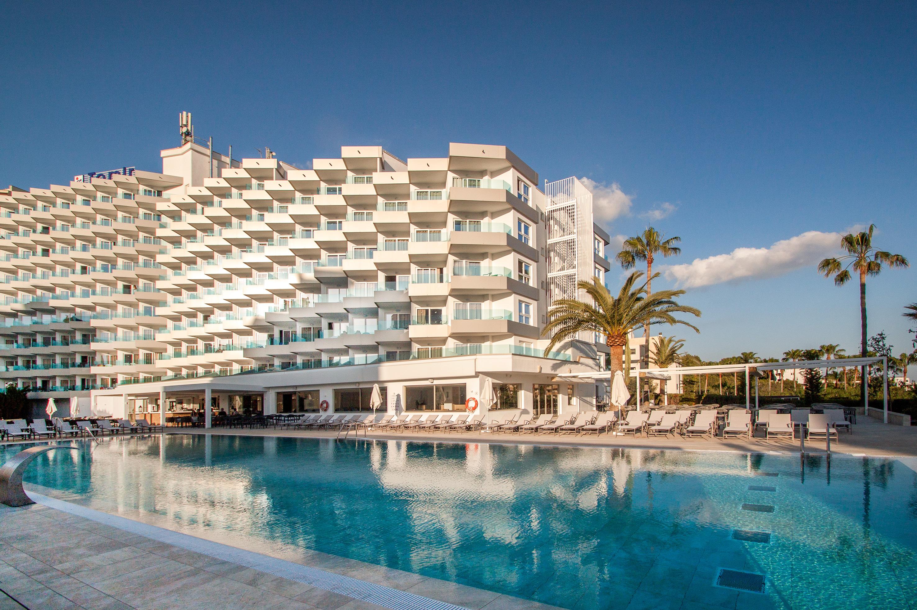 Tomir Portals - Adults Only 4*