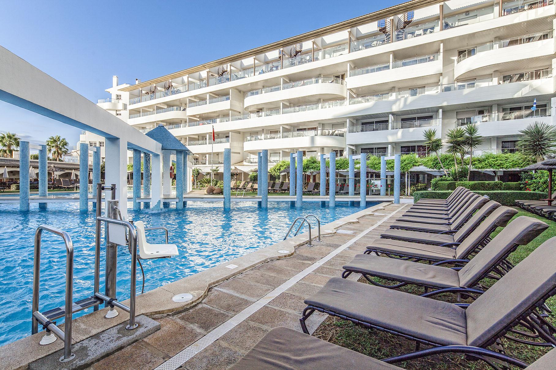 Apartahotel Ona Garden 3*