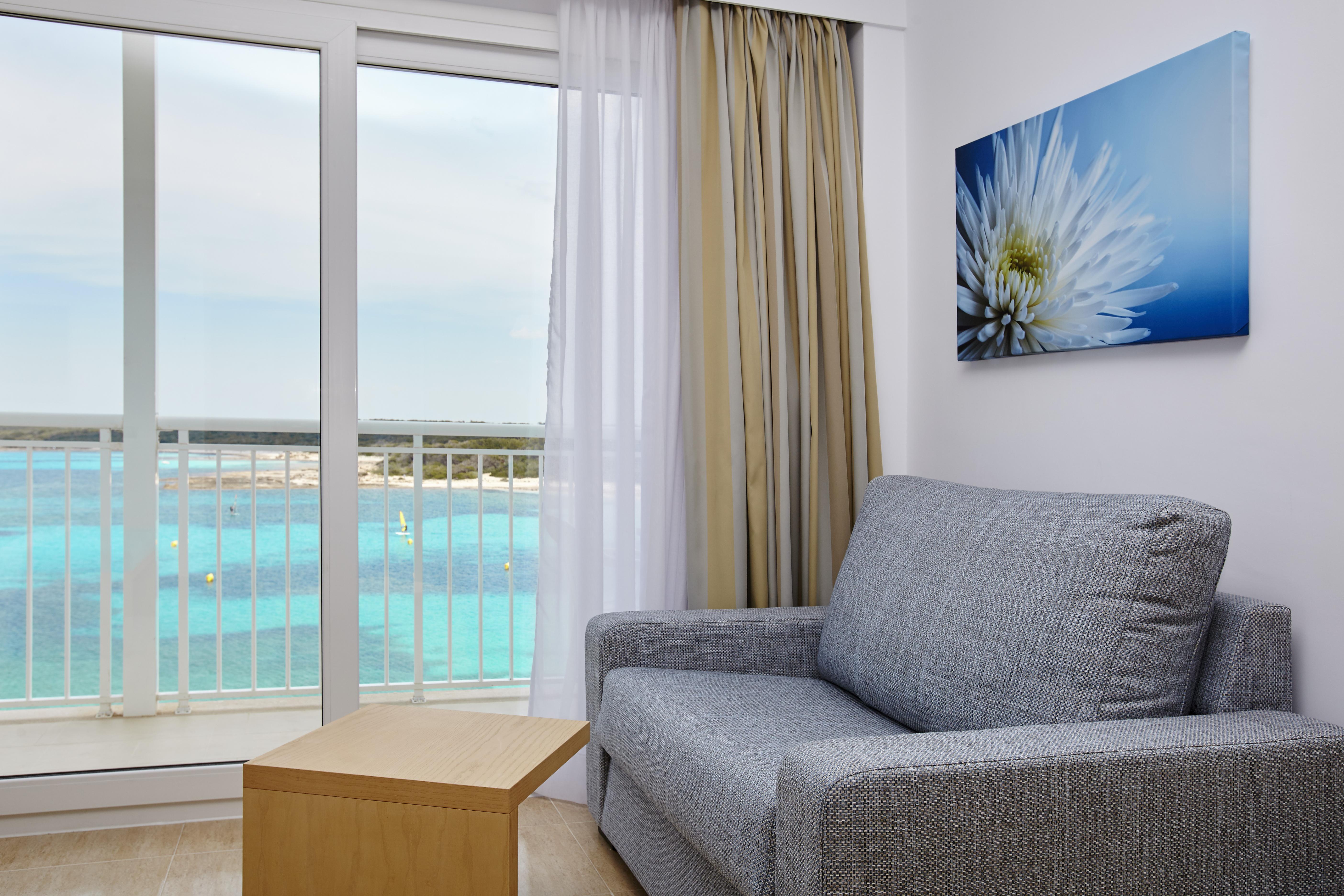 Universal Marques Hotel