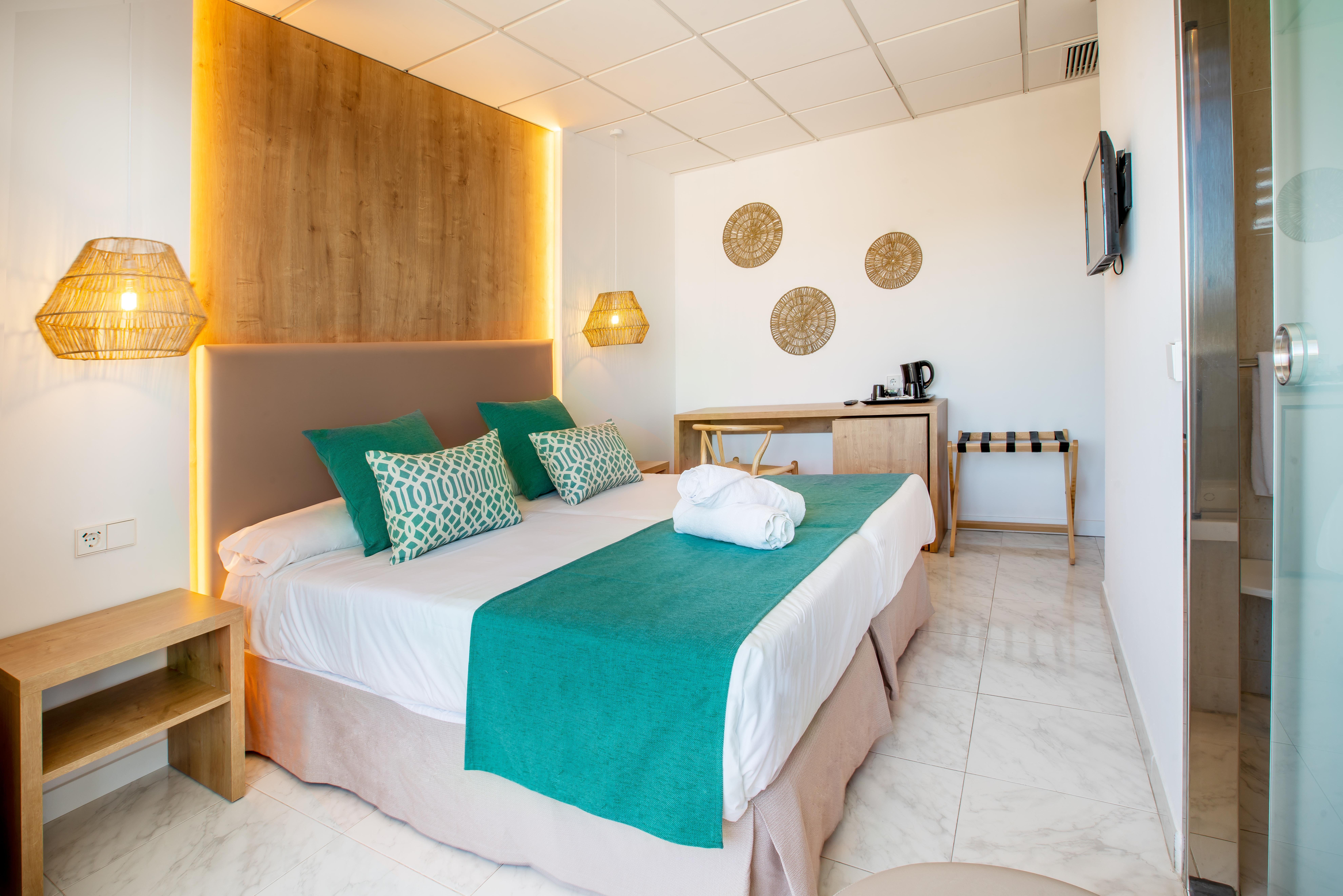 Bahia De Alcudia & Hotel 4*